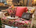 PR flower settee